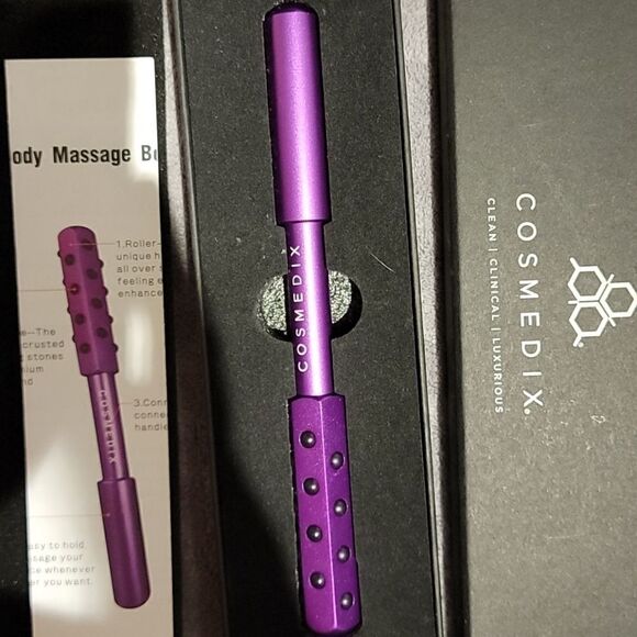 💥Cosmedix💥 Face 💥Roller - Picture 2 of 6
